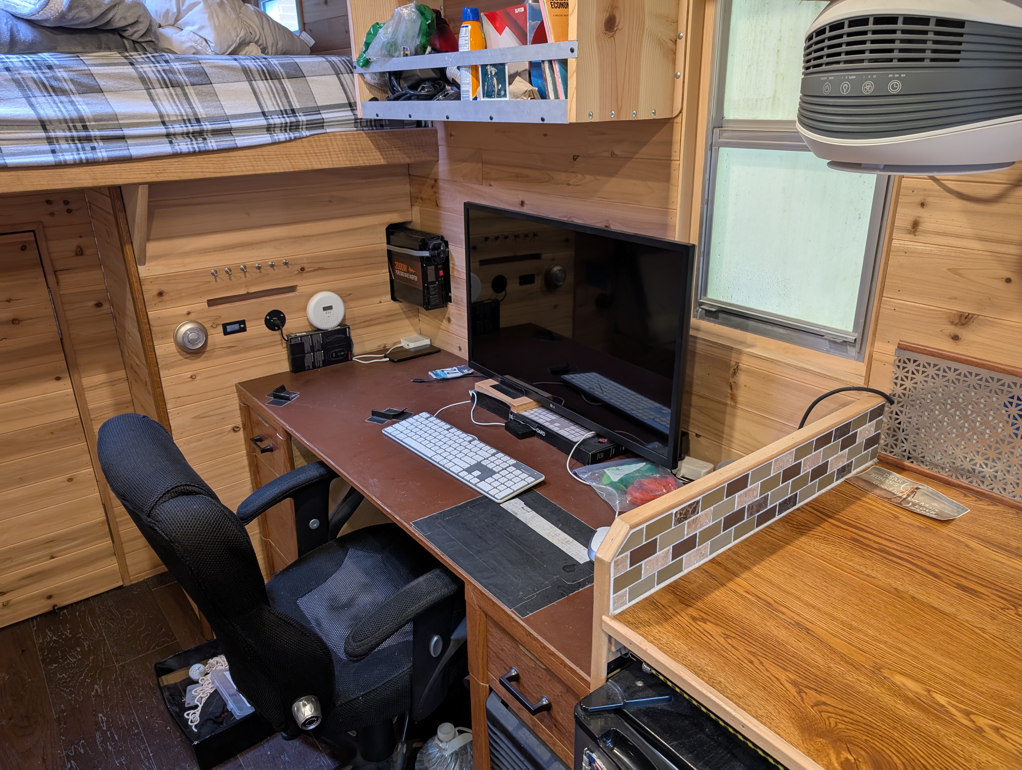 Box truck conversion — image 2 of 6