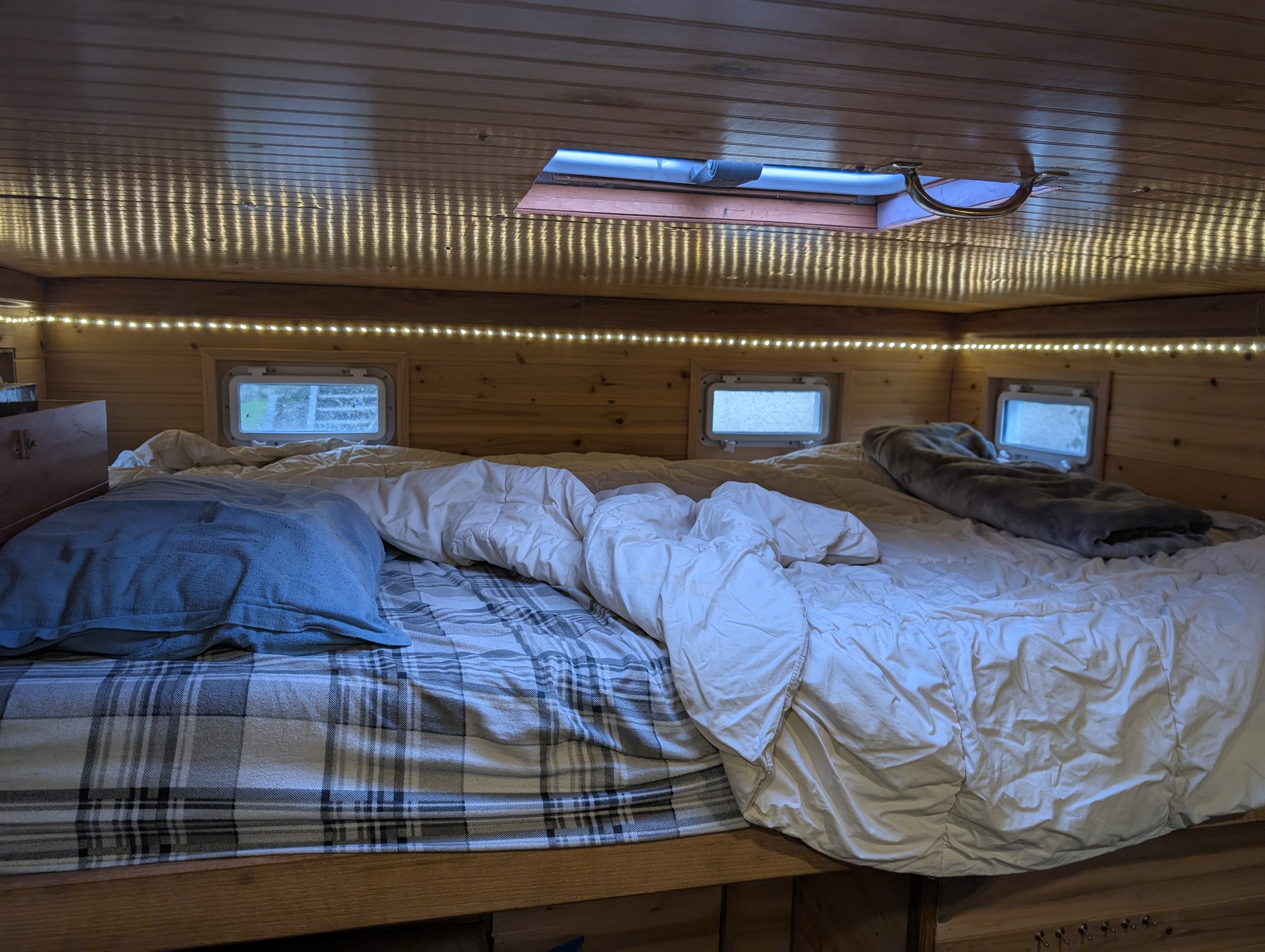 Box truck conversion — image 6 of 6